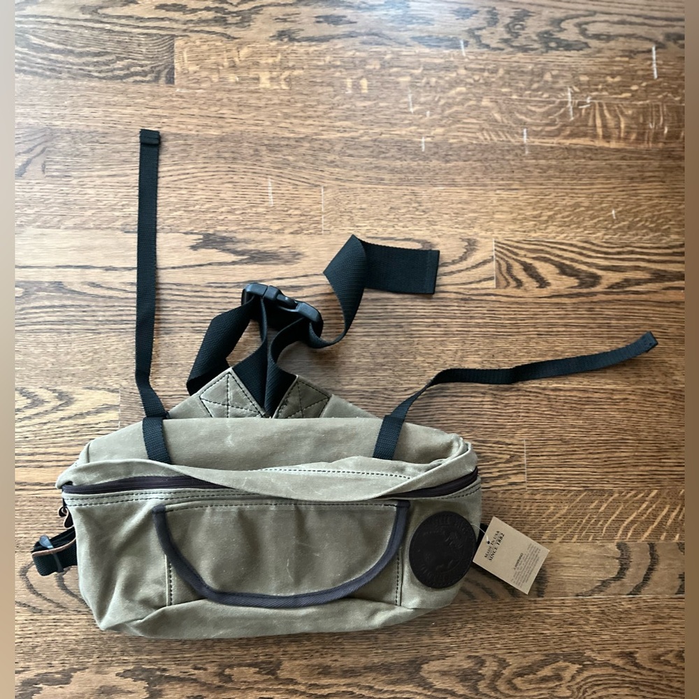 Duluth Pack waist bag NWT